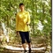Gelber_pulli_101_grid