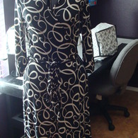 Vogue_8379_listing